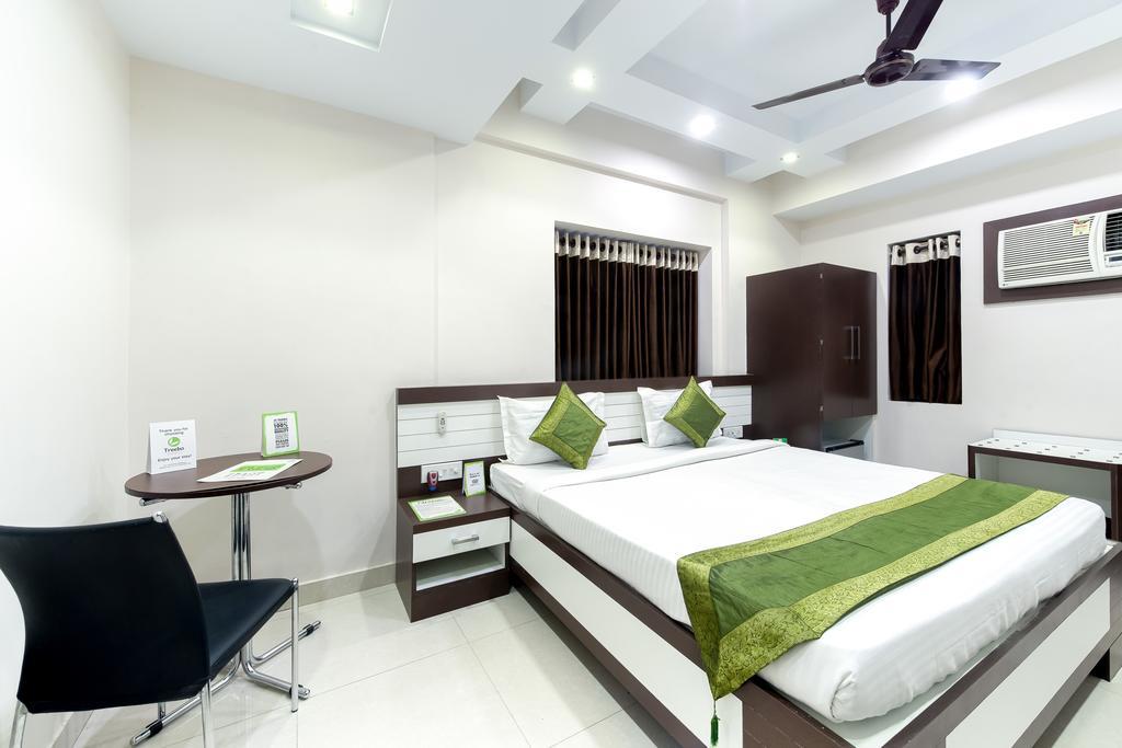 Treebo Trip Jai Ambe Maa Hotel Kolkata Bagian luar foto